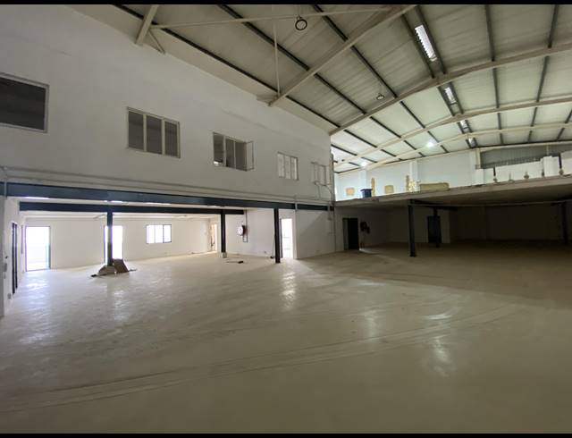 1,475M² WAREHOUSE TO LET IN WESTMEAD